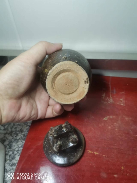古玩陶瓷吉州窯褐釉蓋罐拍賣,當前價格6500元