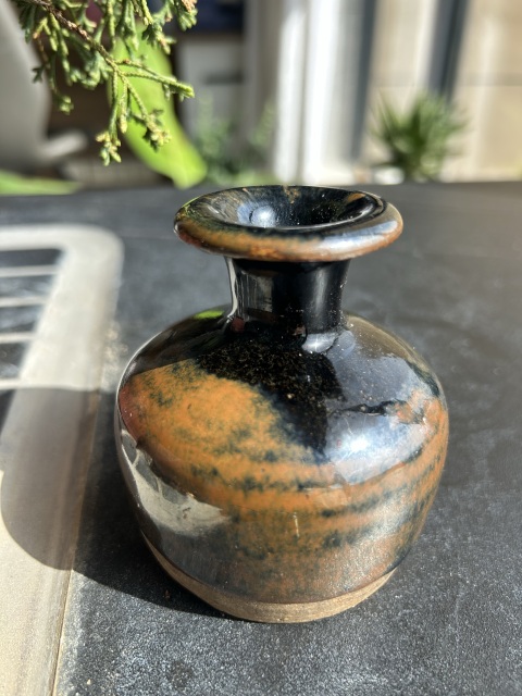 古玩陶瓷元代?耀州窯兔毫釉蘋果尊拍賣，當(dāng)前價(jià)格1600元
