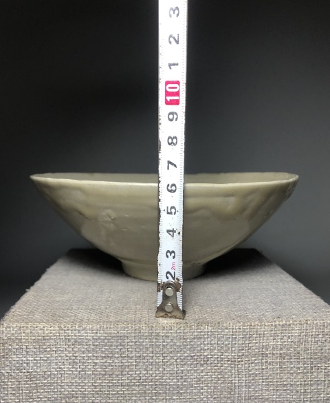 古玩陶瓷（玻璃質感）青釉大碗拍賣，當前價格588元