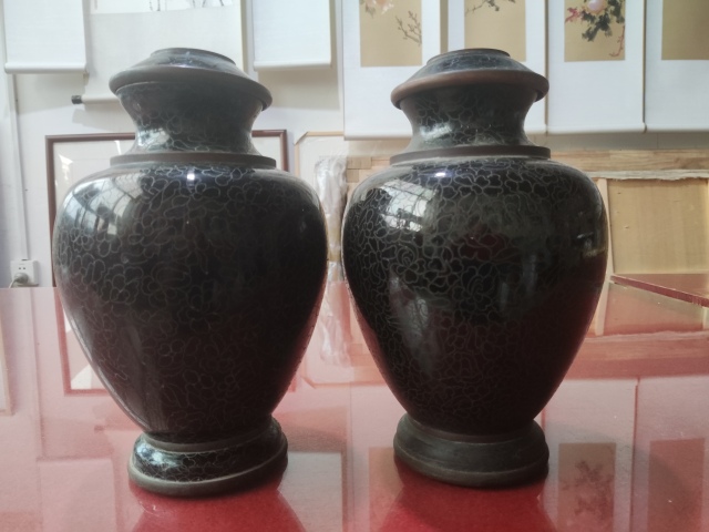 景泰藍掐絲琺瑯銅瓶一對拍賣，當前價格1288元