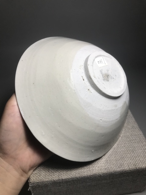 古玩陶瓷青白釉梅花斗笠大碗拍賣,當前價格0元