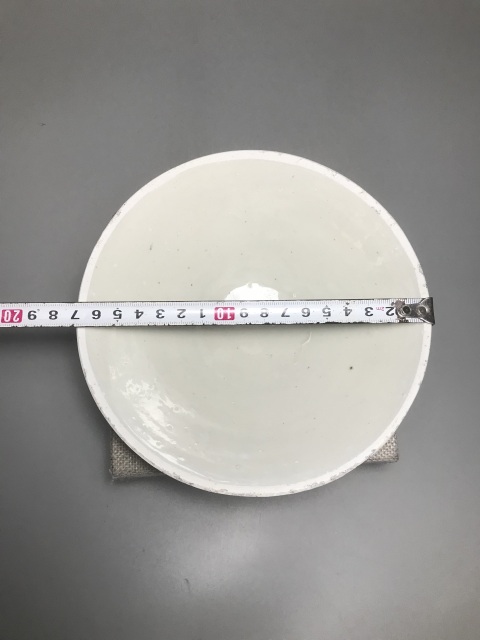 古玩陶瓷青白釉梅花斗笠大碗拍賣,當前價格0元