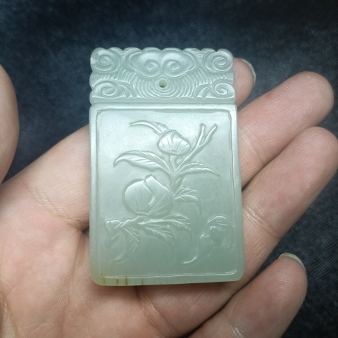 古玩玉器幾十年福壽人物玉牌子拍賣,當前價格3999元