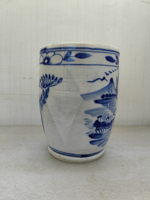 古玩陶瓷青花山水人物紋筆筒拍賣,當前價格550元