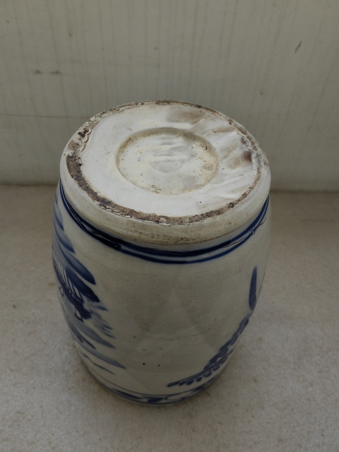 古玩陶瓷青花山水人物紋筆筒拍賣,當前價格550元