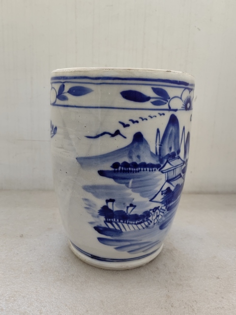 古玩陶瓷青花山水人物紋筆筒拍賣,當前價格550元