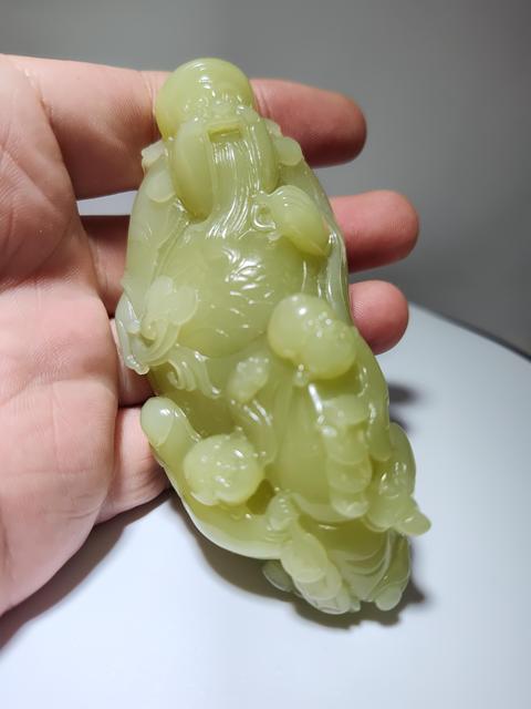 古玩玉器天然新疆和田玉若羌黃口高貨精品財神大手把擺件吊墜品質很高拍賣，當前價格12888元