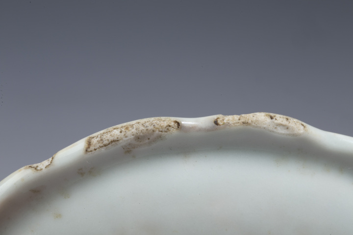 古玩陶瓷·青花山水樓閣紋葉形盤真品鑒賞圖