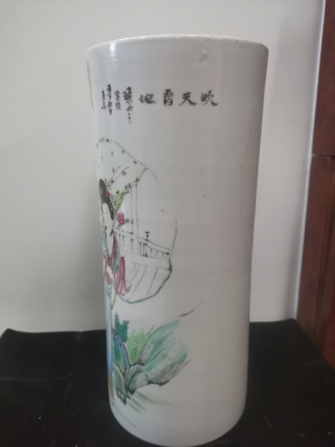 古玩陶瓷民國時期三娘教子帽筒拍賣,當(dāng)前價格1280元