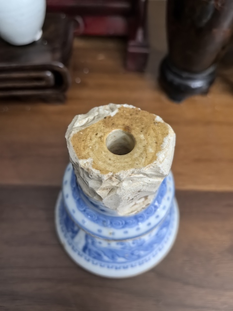 古玩陶瓷康熙淡描青花燭臺(tái)標(biāo)本拍賣，當(dāng)前價(jià)格999元