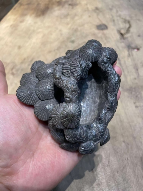 古玩玉器煤晶石雕“筆洗”拍賣，當前價格3700元