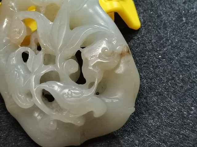 古玩玉器新疆和田玉籽料“喜上眉梢”拍賣，當前價格7800元