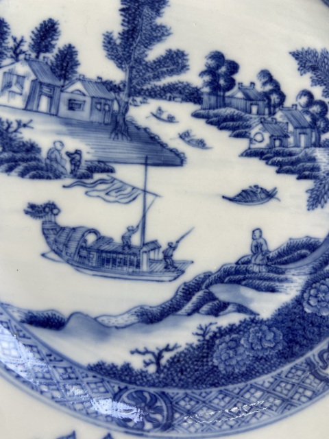 古玩陶瓷乾隆山水紋青花盤拍賣,當前價格5000元