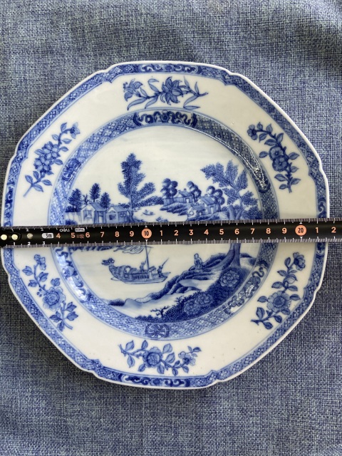 古玩陶瓷乾隆山水紋青花盤拍賣,當前價格5000元