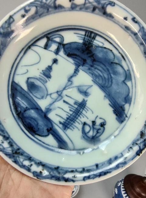 古玩陶瓷明代青花人物山水小盤拍賣，當(dāng)前價格860元