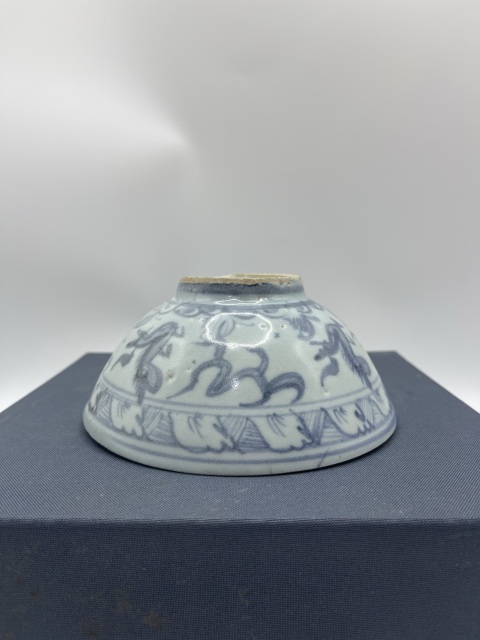 古玩陶瓷明青花飛馬紋茶碗拍賣，當前價格6000元