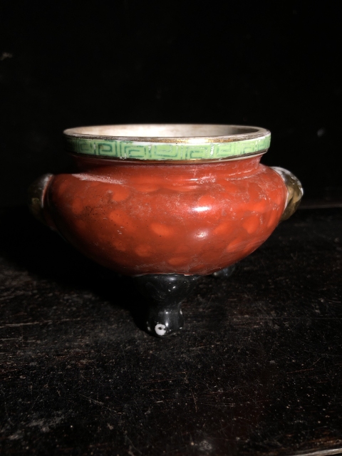 古玩陶瓷**紅釉獅耳三足爐拍賣，當前價格999元