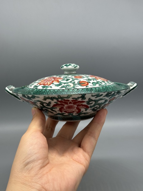 古玩陶瓷晚清細路粉彩纏枝蓮蓋鍋拍賣,當前價格1287元