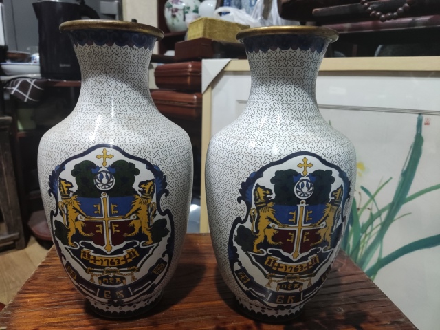 古玩雜項景泰藍掐絲琺瑯銅瓶一對拍賣,當前價格868元