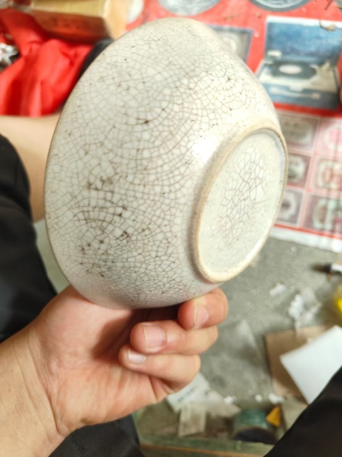 古玩陶瓷哥釉墩式碗拍賣,當(dāng)前價格100000元