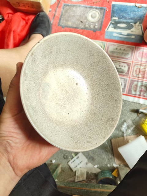古玩陶瓷哥釉墩式碗拍賣,當(dāng)前價格100000元