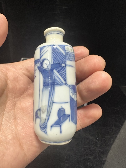 古玩陶瓷清道光青花釉里紅人物鼻煙壺拍賣，當(dāng)前價格8000元