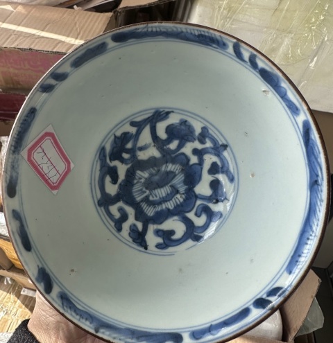 古玩陶瓷青花纏枝花卉紋茶碗拍賣，當(dāng)前價(jià)格2800元
