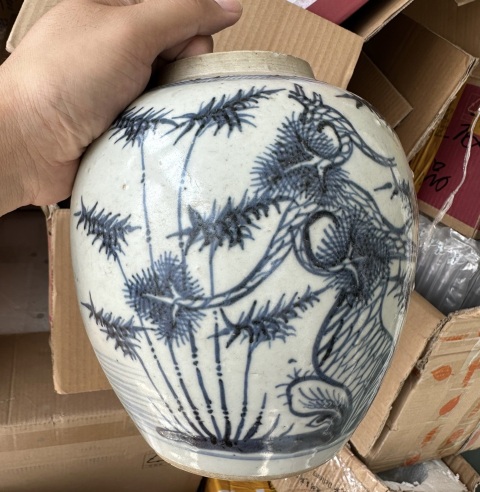 古玩陶瓷青花歲寒三友圖蓋罐拍賣,當前價格4500元