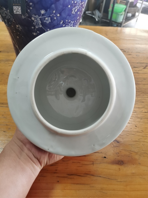古玩陶瓷創匯?青花留白冰梅紋將軍罐康熙風格拍賣，當前價格1888元