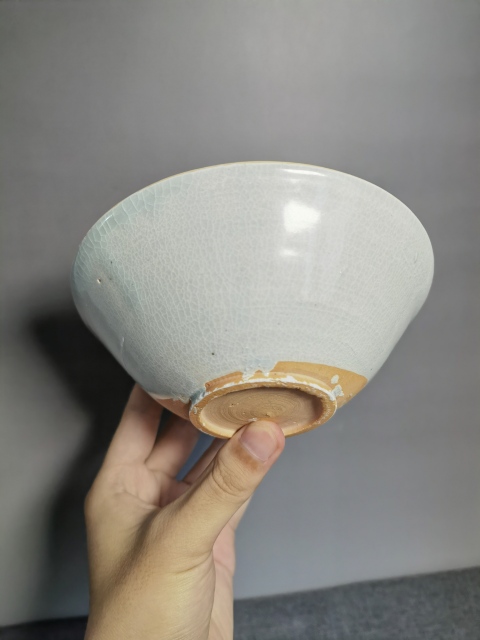 古玩陶瓷【釉水發(fā)色都不錯】南宋青白釉出筋面包碗拍賣,當前價格0元