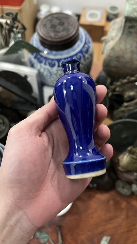 古玩陶瓷清代藍釉梅瓶拍賣,當前價格299元
