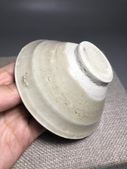 古玩陶瓷宋,青釉雞心斗笠盞拍賣,當(dāng)前價格1600元
