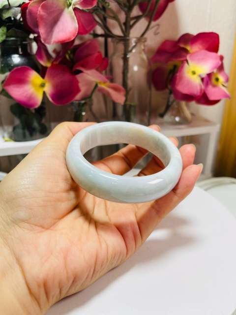 古玩玉器天然翡翠手鐲拍賣,當(dāng)前價(jià)格3000元