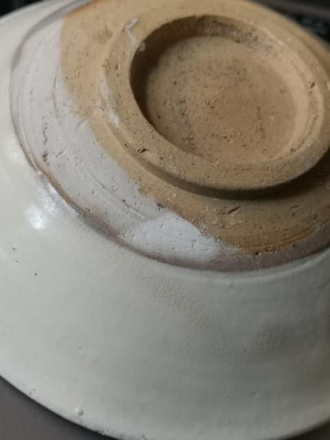 古玩陶瓷宋代河南窯口，白釉斗笠碗拍賣，當前價格1333元