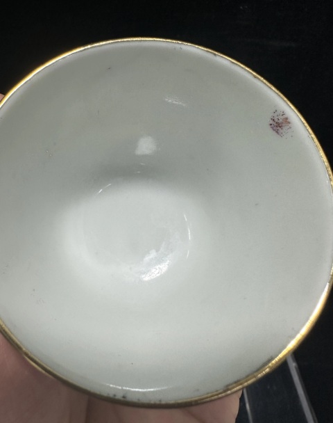 古玩陶瓷民國金地開窗胭脂紅山水紋鈴鐺杯拍賣，當前價格588元