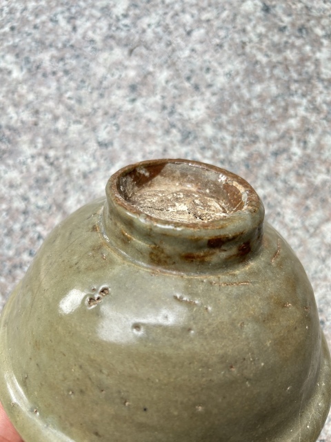 古玩陶瓷龍泉窯青釉印花碗拍賣,當(dāng)前價(jià)格288元