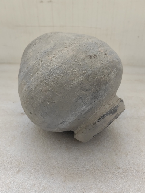 古玩陶瓷灰陶撲滿拍賣，當(dāng)前價(jià)格750元