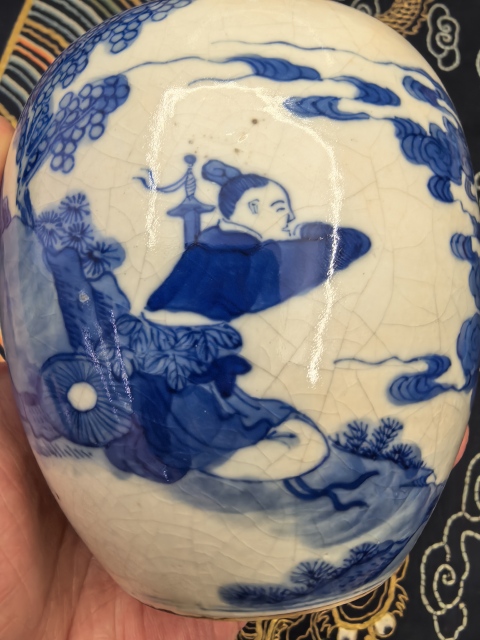 古玩陶瓷清中期煨瓷(袁公拜玄女)蓋罐拍賣,當前價格13888元