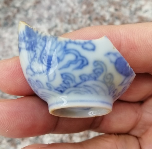 古玩陶瓷成化本朝青花龍紋官窯拍賣，當(dāng)前價(jià)格6500元