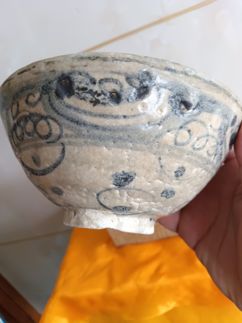 古玩陶瓷元末青花海水紋深腹碗拍賣,當前價格980元