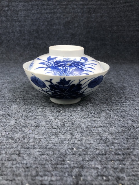 古玩陶瓷青花蓮池鴛鴦紋大蓋碗拍賣,當前價格2888元