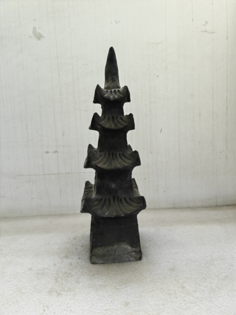 古玩陶瓷黑陶塔拍賣,當(dāng)前價格450元
