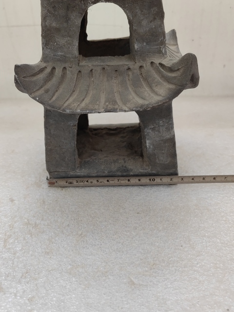 古玩陶瓷黑陶塔拍賣,當(dāng)前價格450元
