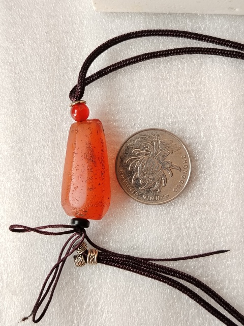 古玩玉器紅瑪瑙多棱珠吊墜(限量放漏)拍賣,當(dāng)前價(jià)格68元