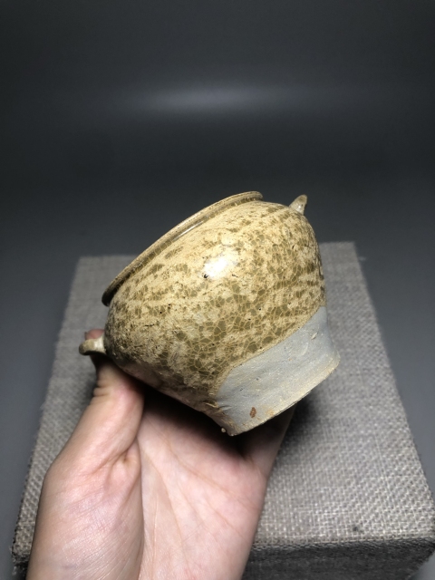 古玩陶瓷青瓷雙系罐拍賣,當前價格1800元