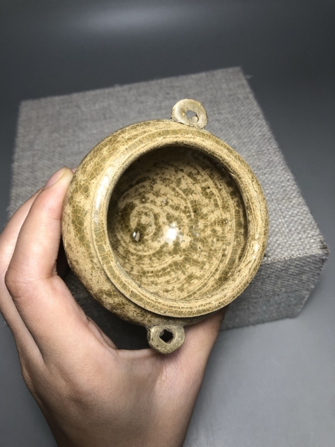 古玩陶瓷青瓷雙系罐拍賣,當前價格1800元