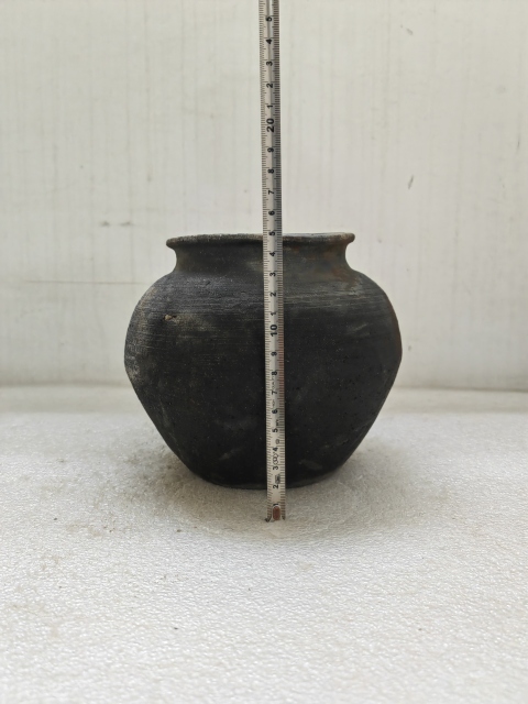 古玩陶瓷黑陶罐拍賣，當前價格450元