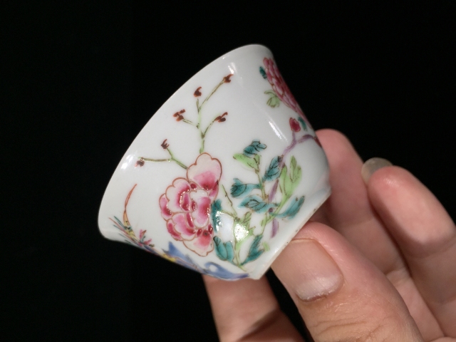 古玩陶瓷雍正錦雞富貴牡丹粉彩杯拍賣，當前價格2680元