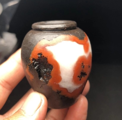 古玩玉器保山原礦南紅平安花瓶拍賣,當前價格518元