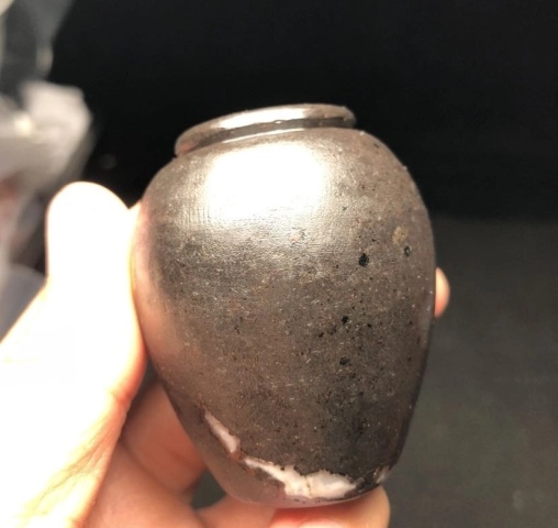 古玩玉器保山原礦南紅平安花瓶拍賣,當前價格518元